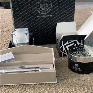 Forever flawless skin care set BRAND NEW
